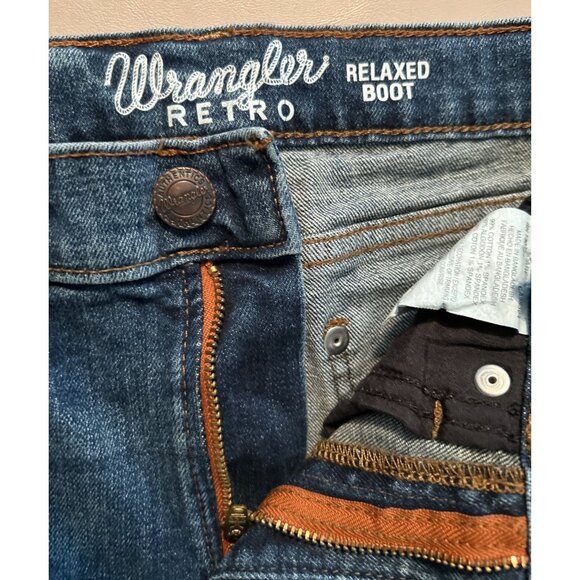 Boys Wrangler Retro Relaxed Boot Jeans 11 Slim - Picture 4 of 6